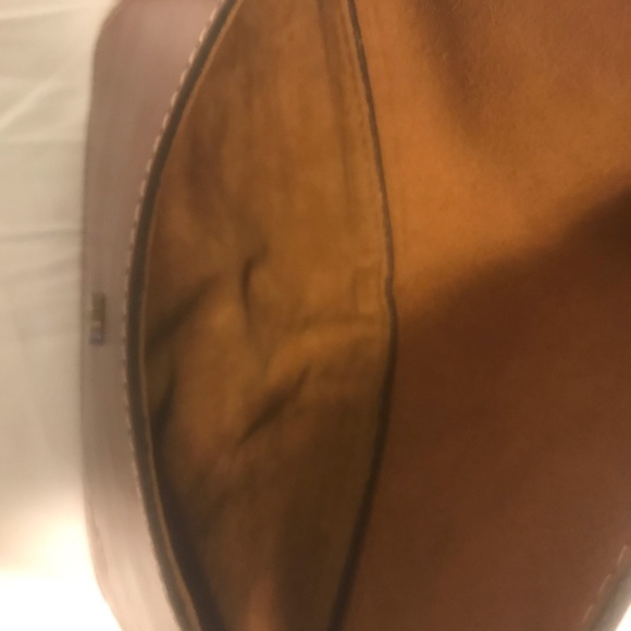 Price ⤵️ - Picture 5 of 7